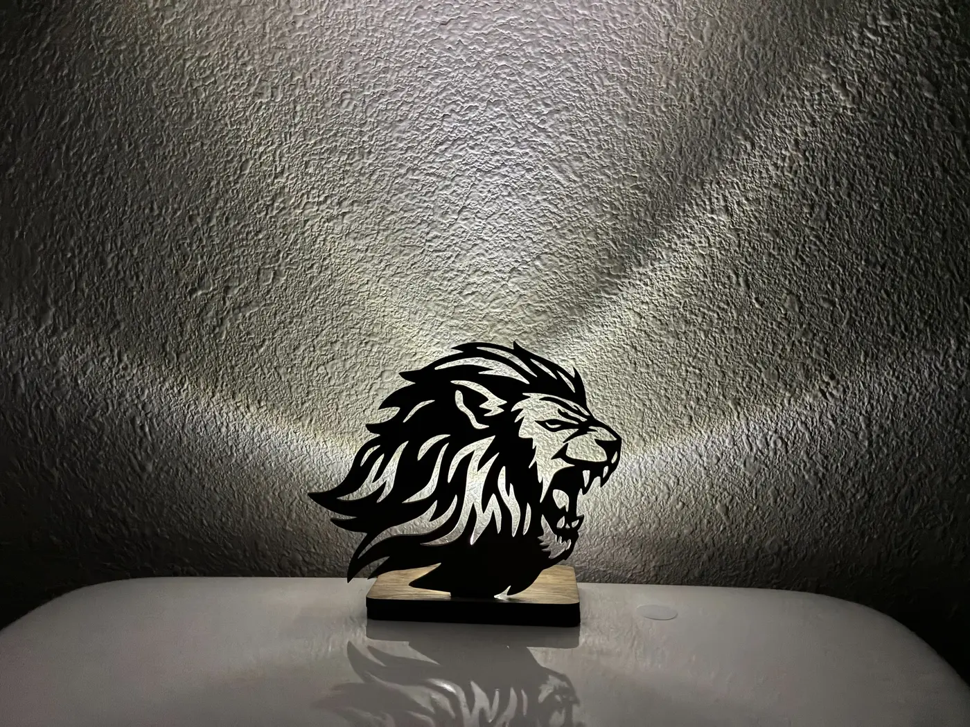 Layered tiger tea-light display